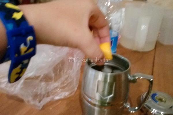 香橙柠檬百香果汁的做法图解4