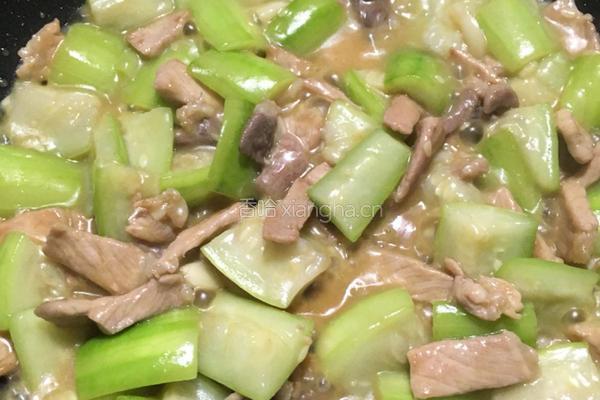 丝瓜炒肉片的做法图解4