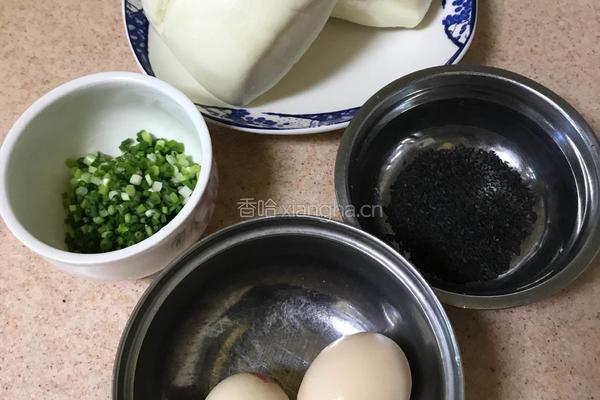 香煎馒头片的做法图解1
