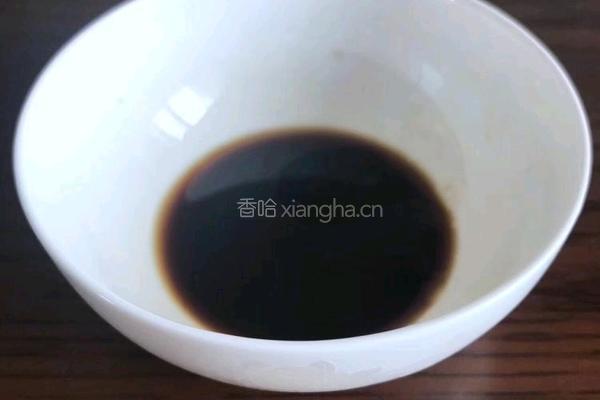 酸辣鸡蛋干的做法图解3