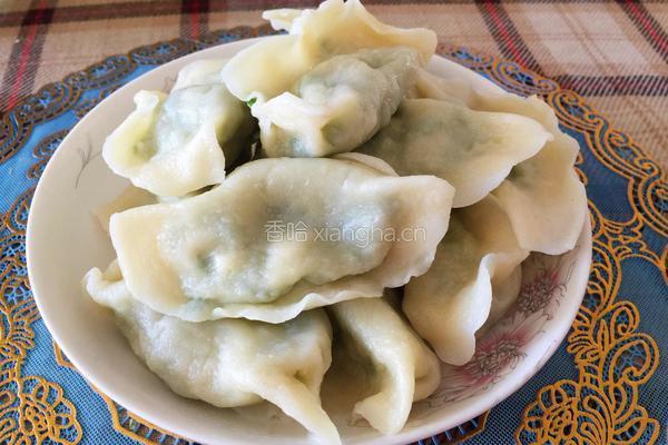 家常韭菜鸡蛋饺子的做法图解9