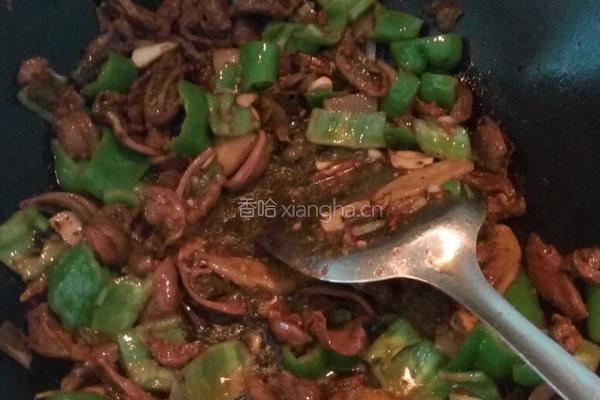 青椒鸭胗的做法图解4