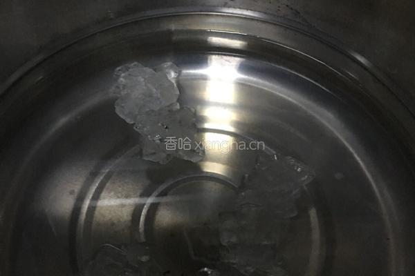 黄桃罐头的做法图解2