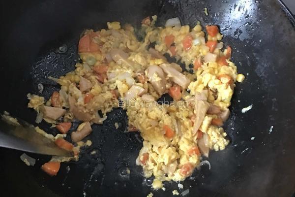老干妈辣酱炒饭的做法图解2