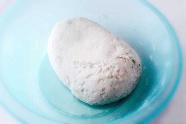 煎脆皮酥油烧饼的做法图解1