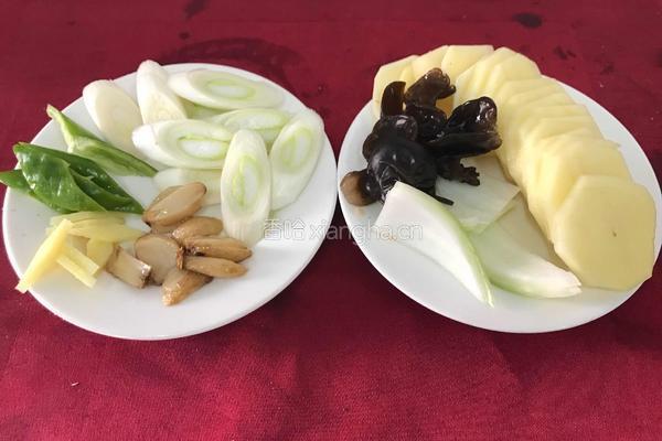 香辣土豆片的做法图解2