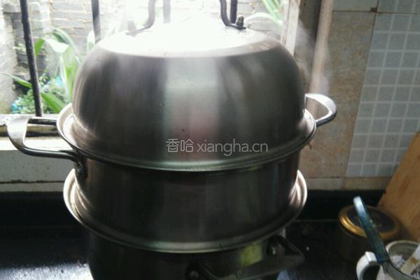蒜茸蒸开边虾的做法图解7
