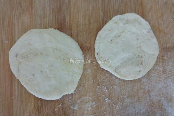 奶香芝麻手撕饼的做法图解11