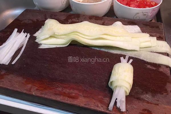 虾仁蒸水瓜的做法图解4