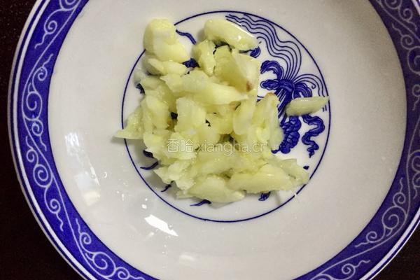 蒜蓉生菜的做法图解2