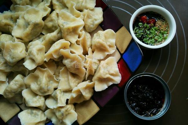 虾皮鸡蛋包菜饺子的做法图解24
