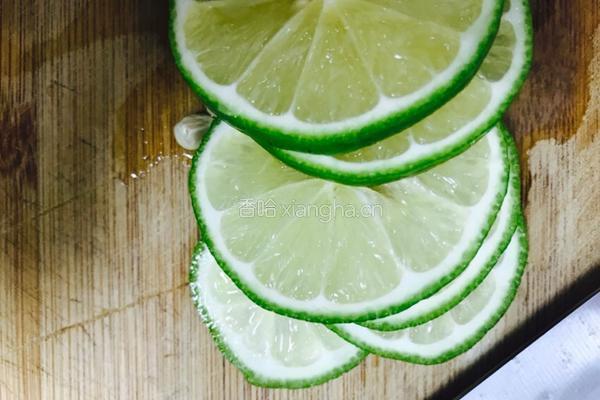 蜂蜜青柠茶的做法图解2