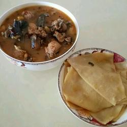 乌鸡贴饼的做法[图]