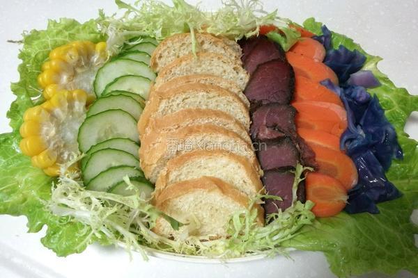 牛肉杂蔬沙拉的做法图解7