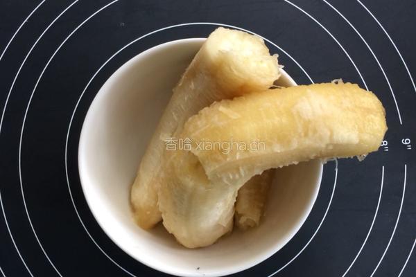变废为宝 香蕉派的做法图解1
