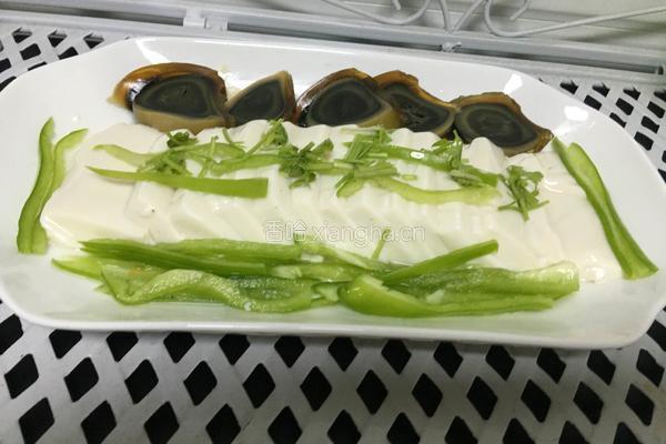皮蛋拌豆腐的做法图解5