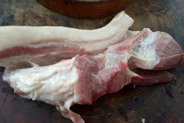 家常秘制红烧肉的做法图解1