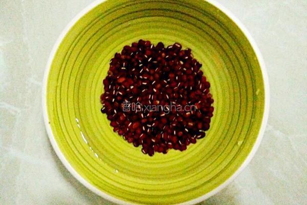 红枣红豆花生养颜豆浆的做法图解2