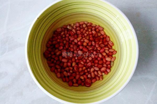 红枣红豆花生养颜豆浆的做法图解3