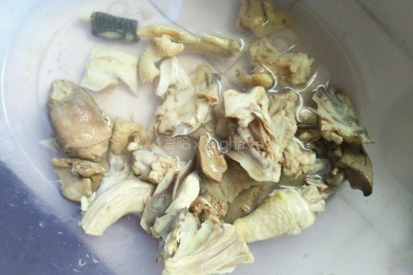 鸡肉焖豆角的做法图解2