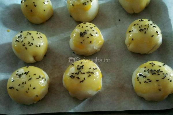 红豆蛋黄酥的做法图解16