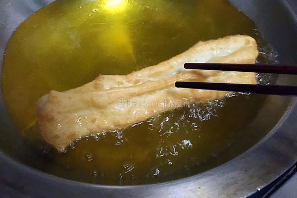 自制油条的做法图解9