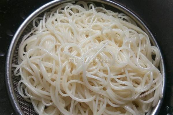 凉拌面的做法图解3