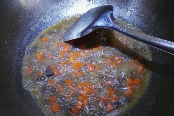玉米胡萝卜肉粒的做法图解4