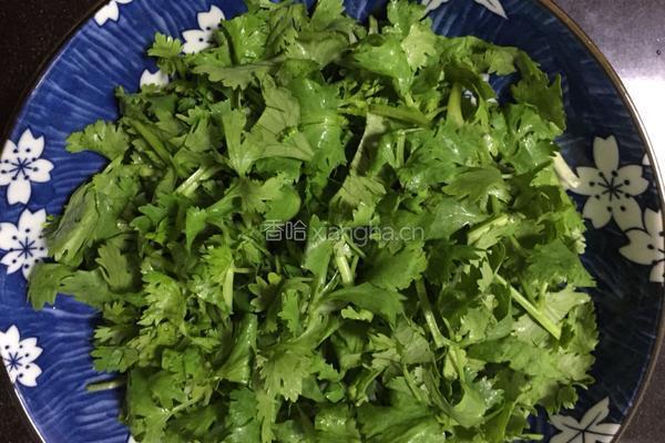皮蛋拌香菜的做法图解6