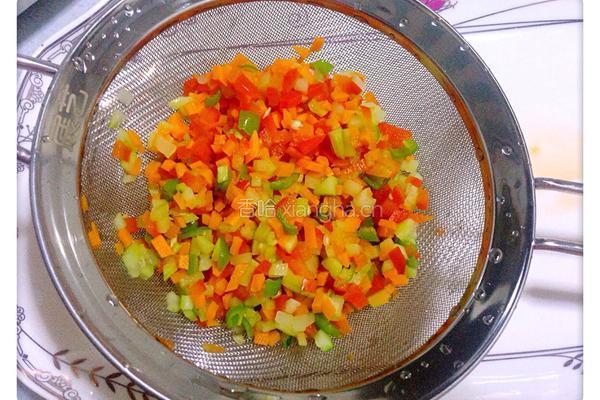 鲜蔬土豆球的做法图解4