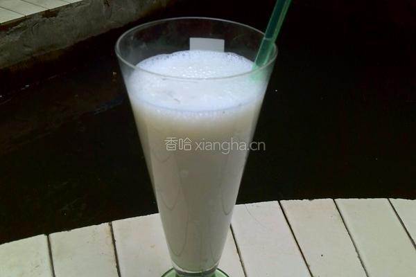 香蕉牛奶的做法图解6
