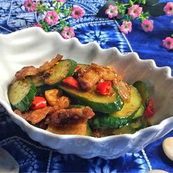 五花肉炒黄瓜的做法[图]