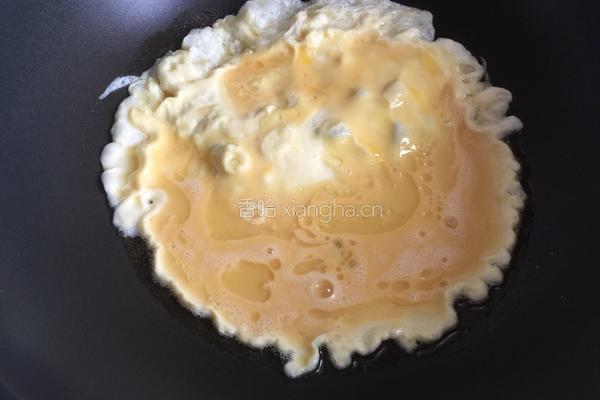 青椒炒鸡蛋的做法图解5