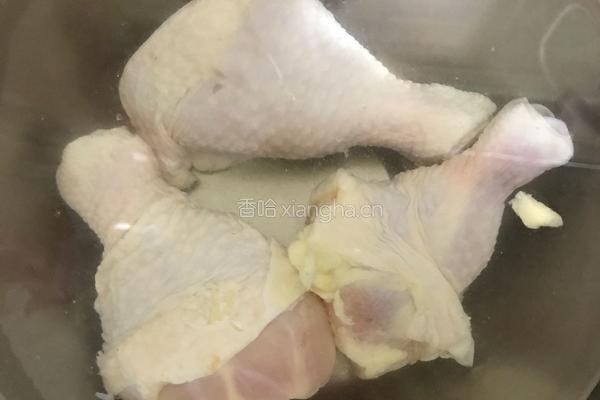 酥炸鸡腿的做法图解1