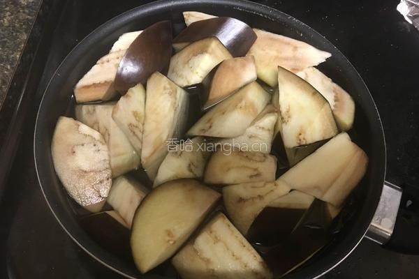 鱼香茄子堡的做法图解3
