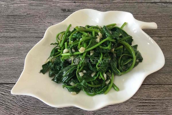 蒜蓉红薯叶的做法图解7
