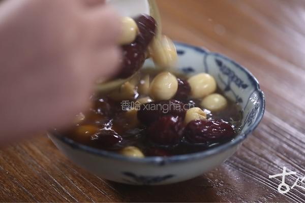 清 建莲红枣汤的做法图解5