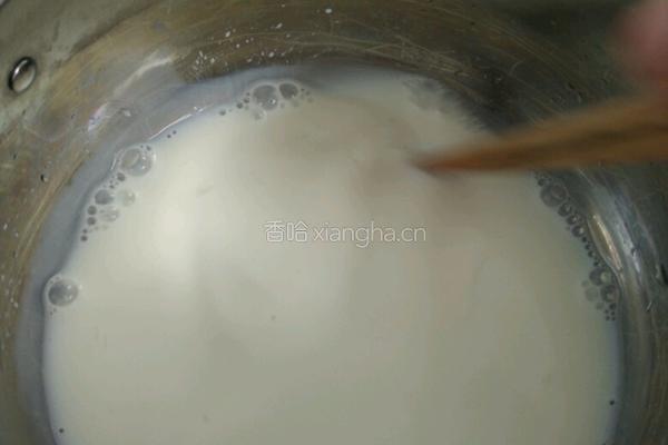 醇香原味奶茶的做法图解2