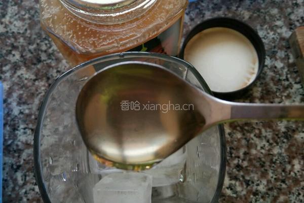 蜂蜜柠檬水的做法图解3