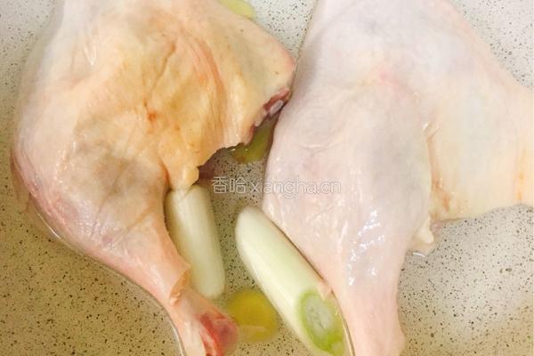 土豆红烧鸭的做法图解2