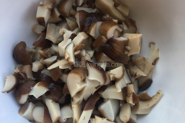 八珍盖浇内酯豆腐的做法图解2