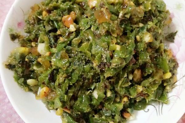 皮蛋擂花生青椒的做法图解11
