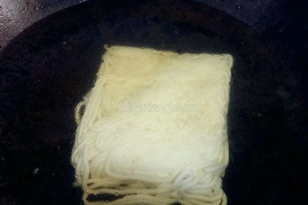 火腿qq面的做法图解3