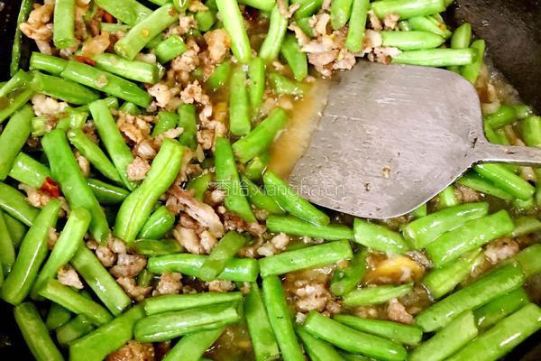 肉末炒刀豆的做法图解6