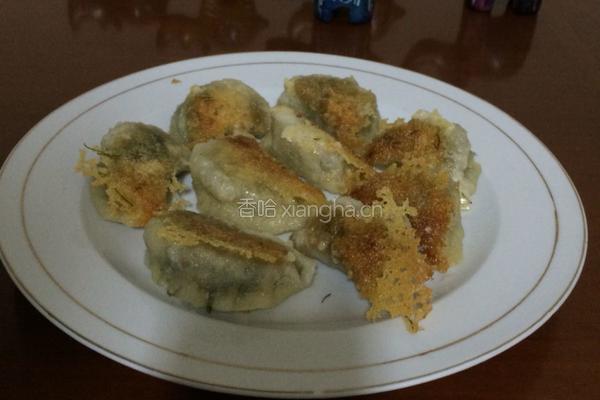 冻饺做锅贴 金黄色的美食的做法图解7