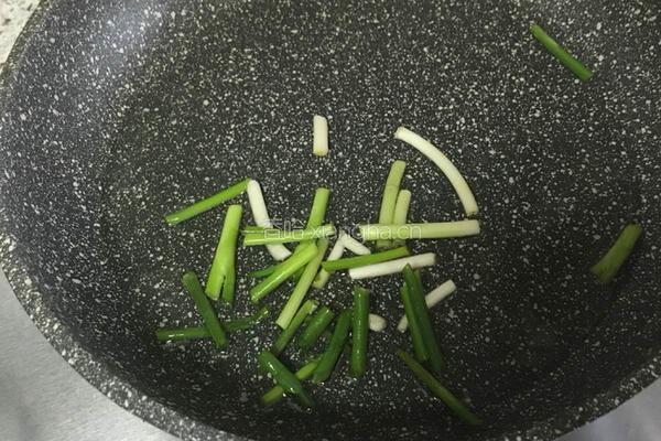 浓香牛肉面的做法图解3