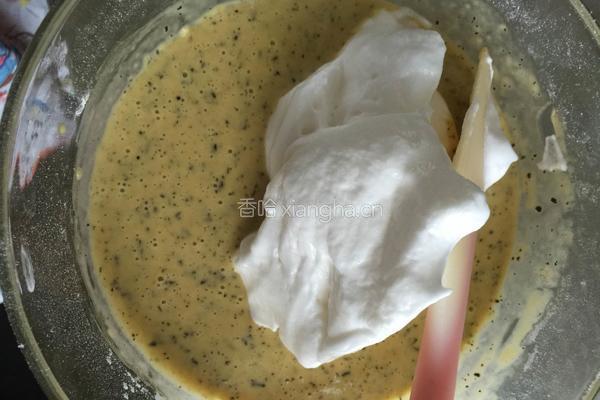 奶茶戚风的做法图解14