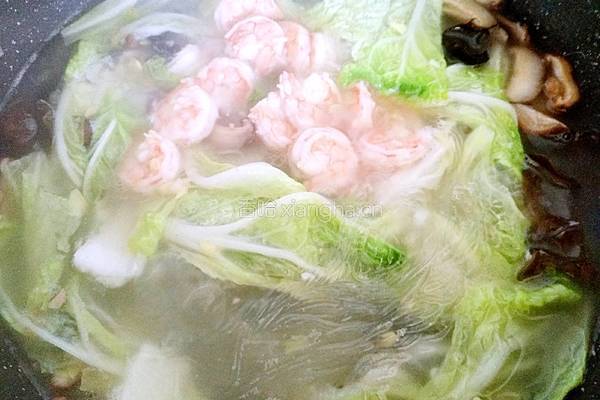 白菜粉丝烩虾仁的做法图解13