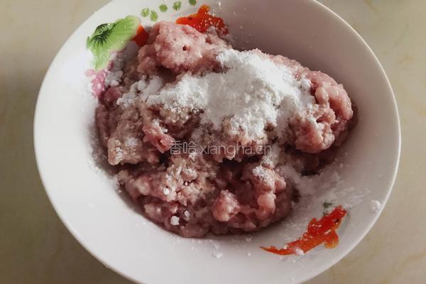 韭牙肉圆汤的做法图解2