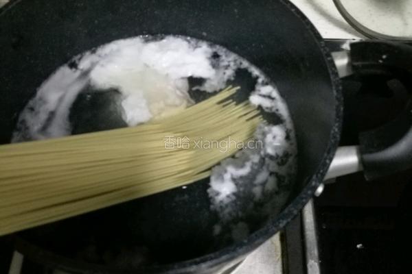 味增汤面条的做法图解3